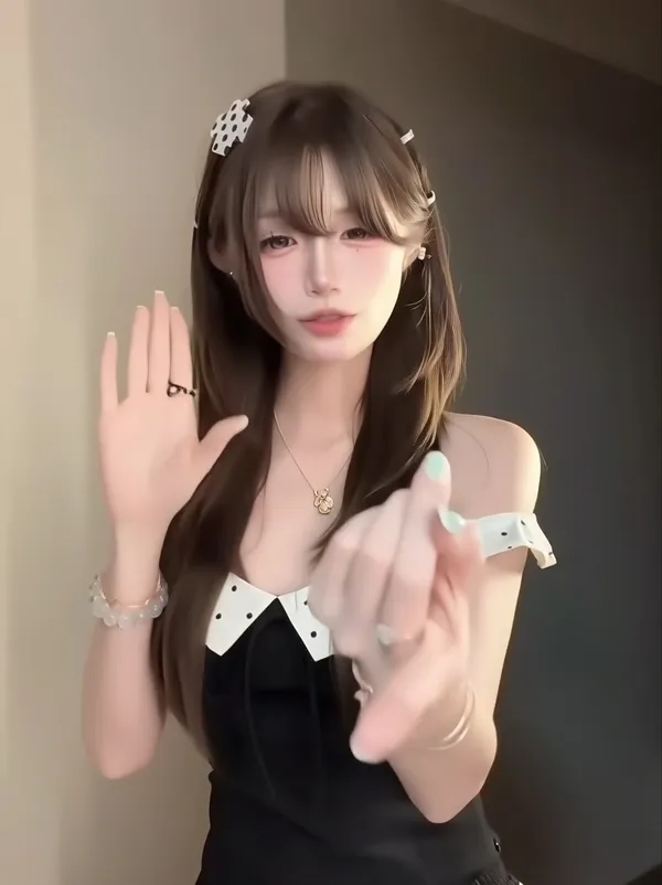 Popular 🔥gesture dance "Riding a White Horse"
